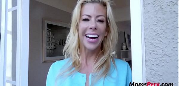  Needless To Say, My Bestfriend&039;s Mom&039;s Pussy Is The Best- Alexis Fawx